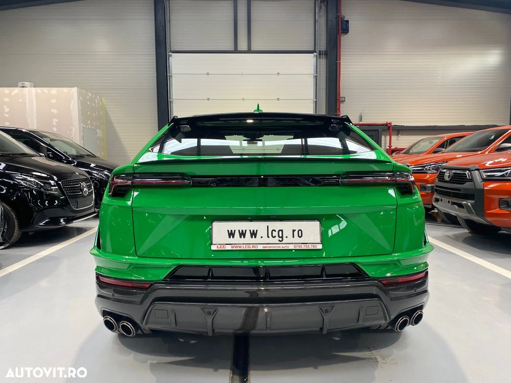 Lamborghini URUS - 4