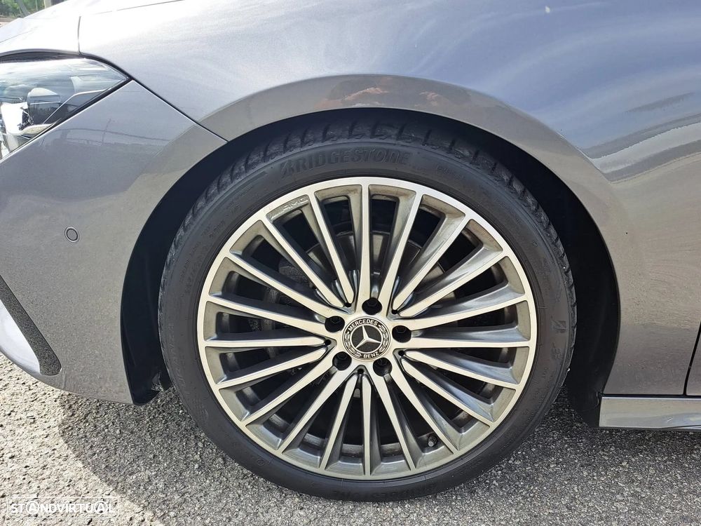 Mercedes-Benz CLA 180 d Shooting Brake AMG Line Aut. - 15