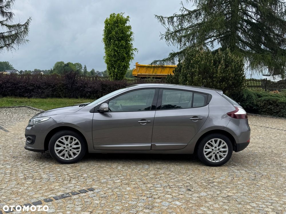 Renault Megane ENERGY TCe 115 Start & Stop Authentique - 5