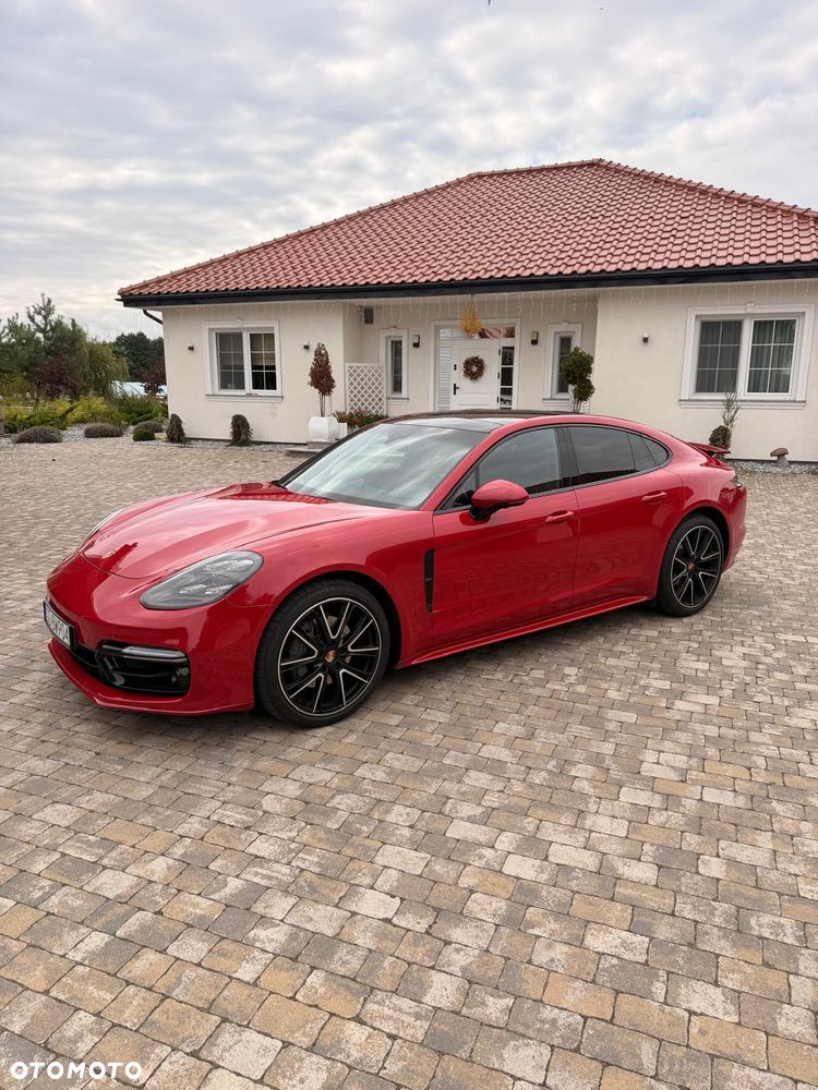 Porsche Panamera 4S - 13