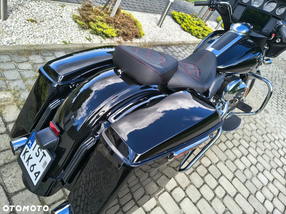 Harley-Davidson Touring Street Glide - 5