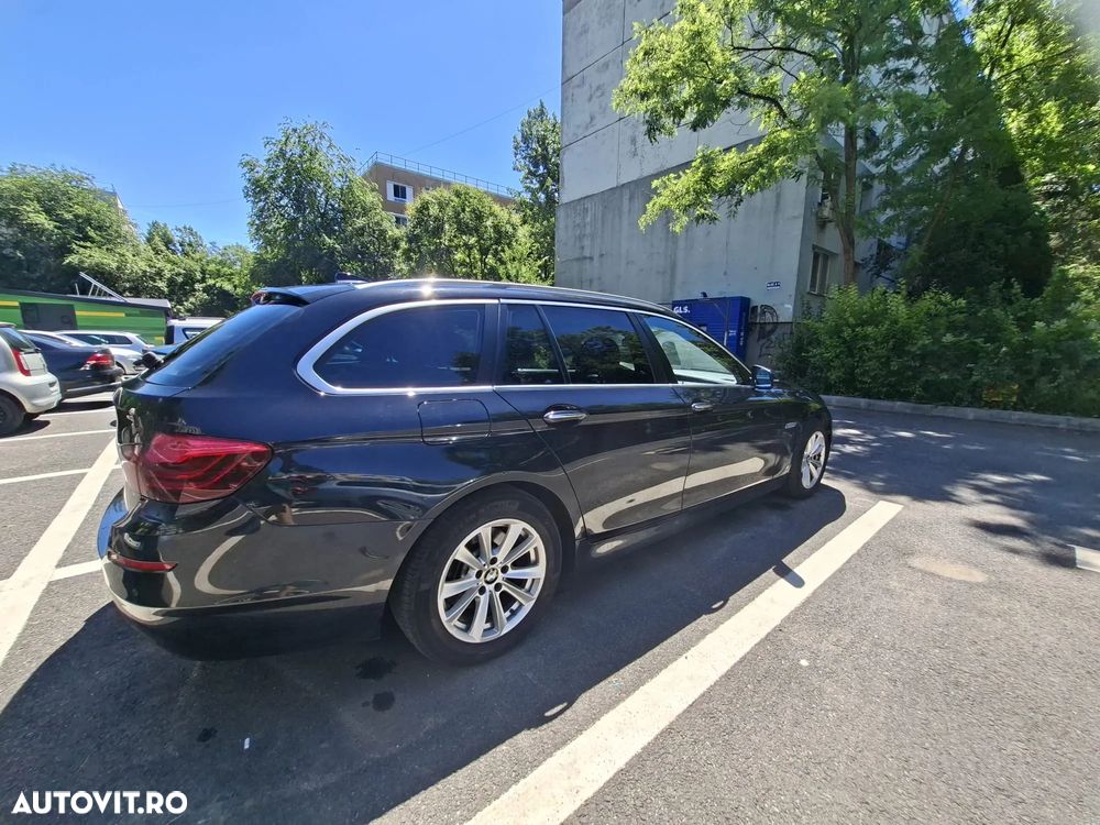 BMW Seria 5 525d xDrive - 4