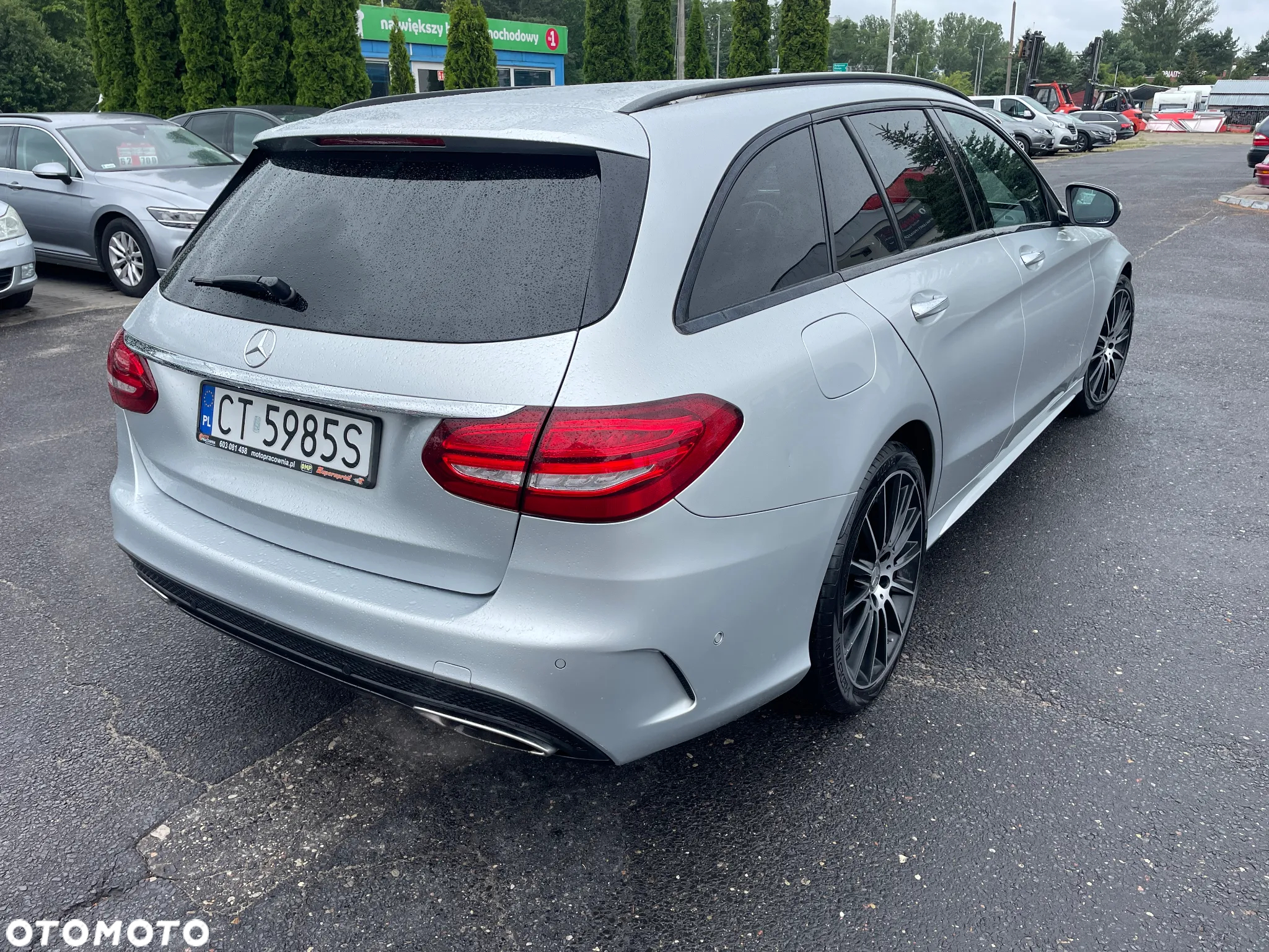Mercedes-Benz Klasa C 400 4Matic T 7G-TRONIC AMG Line - 3