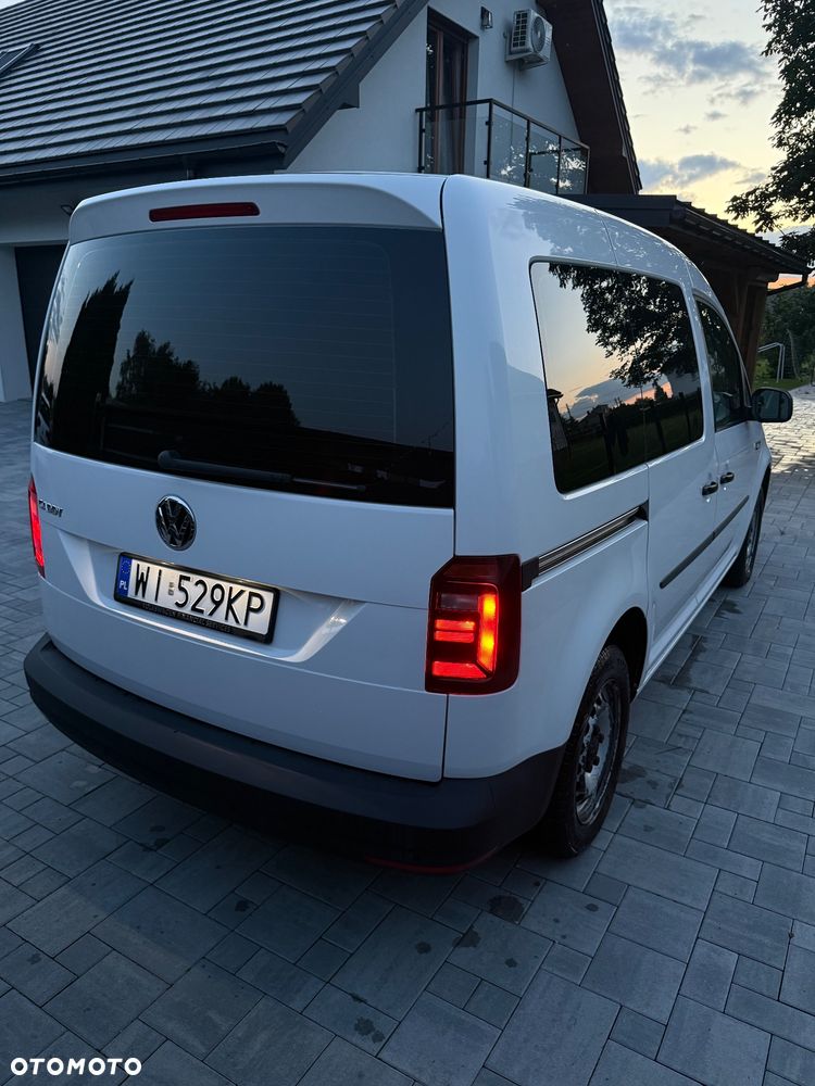 Volkswagen Caddy 2.0 TDI Comfortline - 11