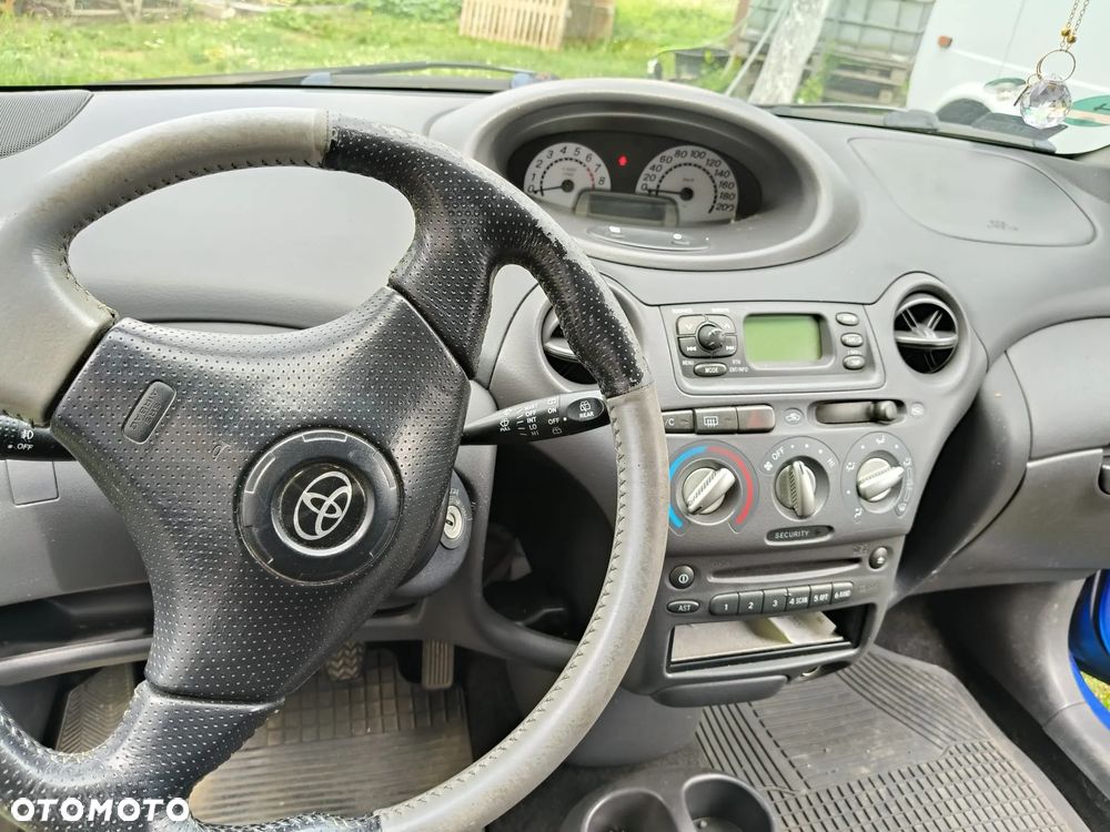 Toyota Yaris 1.5 TSport - 3