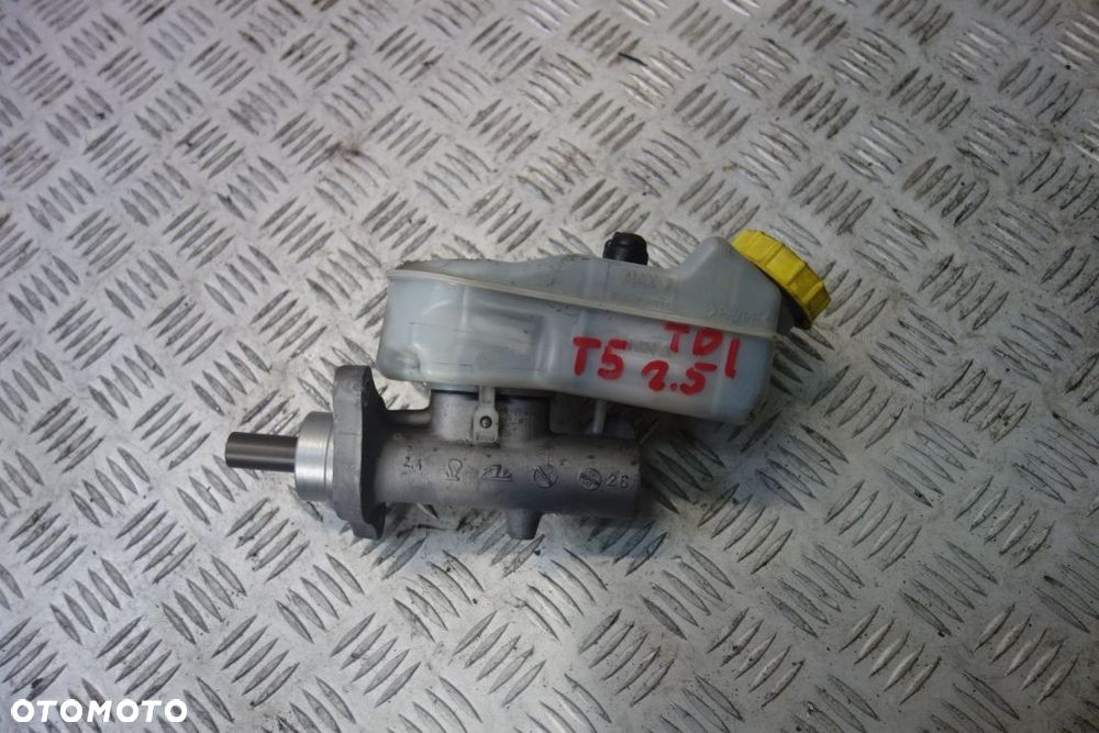 POMPA HAMULCOWA VOLKSWAGEN T5 2.5 TDI - 2