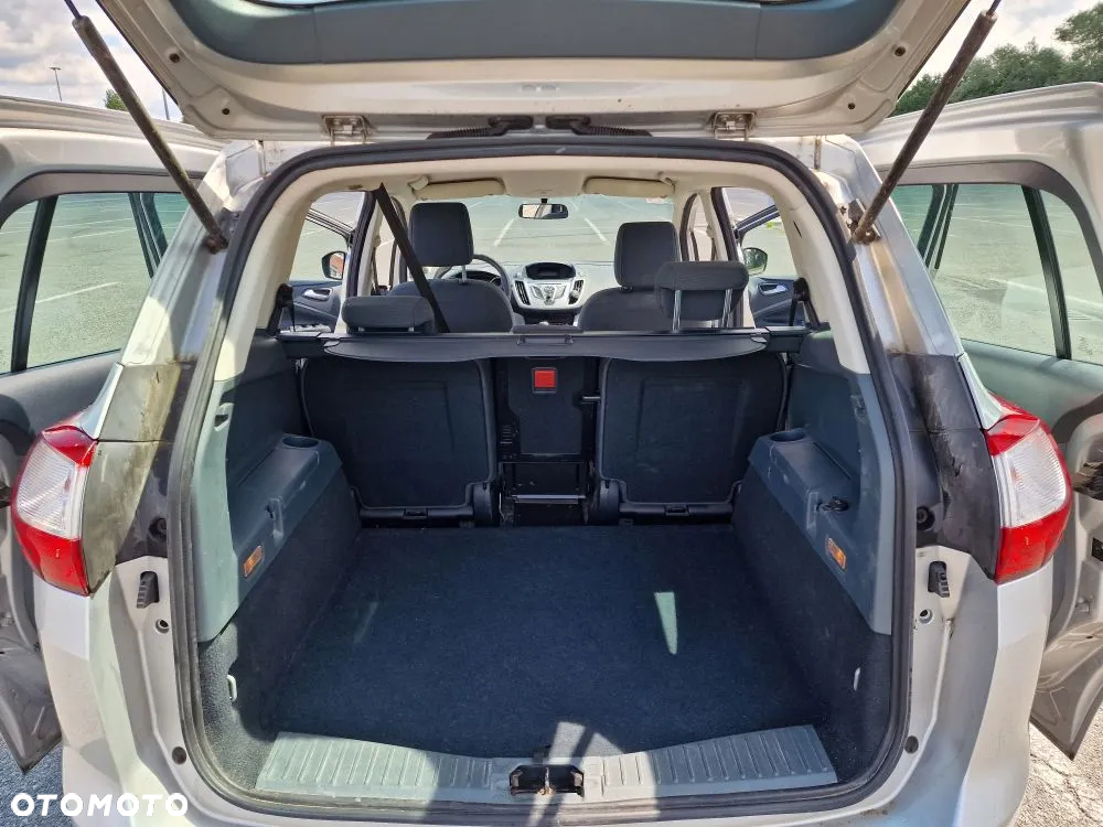 Ford Grand C-MAX - 6