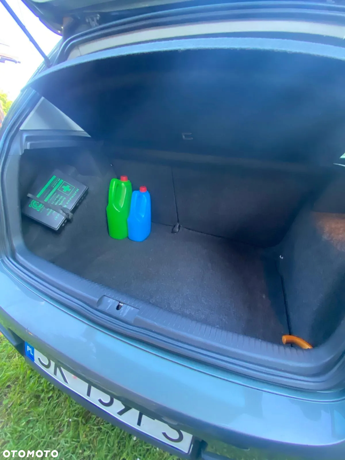 Volkswagen Golf V 1.9 TDI Comfortline - 17
