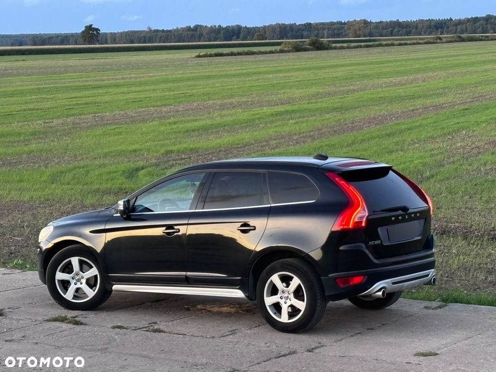 Volvo XC 60 - 4