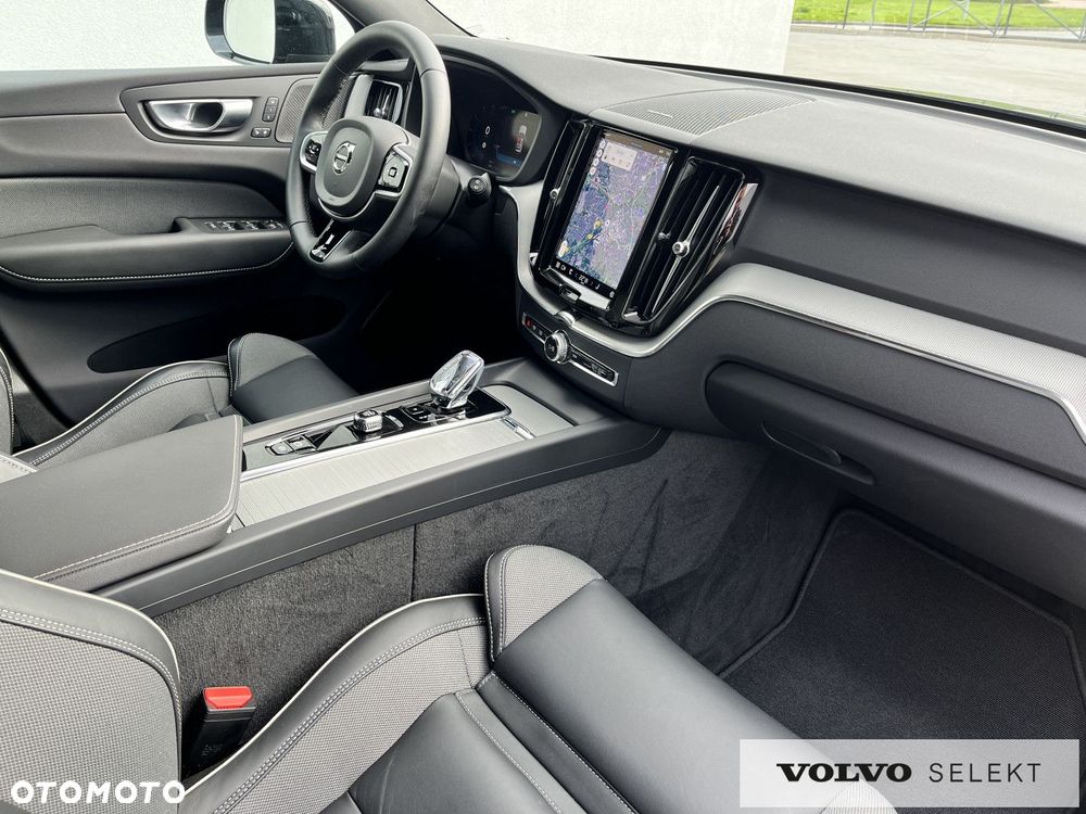 Volvo XC 60 - 32