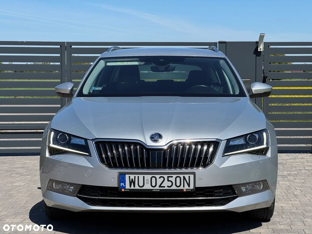 Skoda Superb 2.0 TDI Style - 5