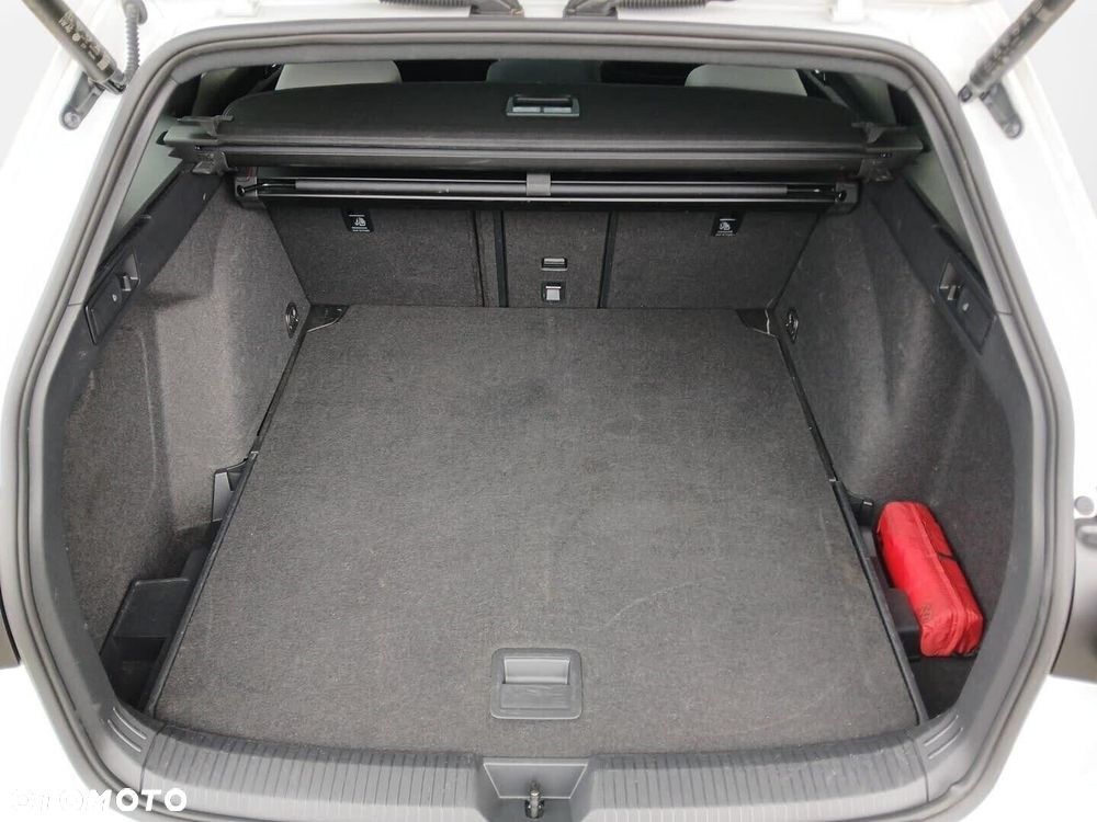 Volkswagen Golf Variant 2.0 TSI 4Motion Style DSG - 14