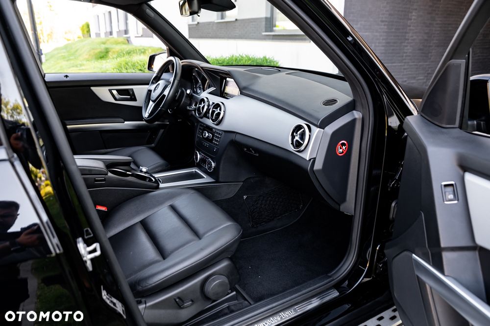 Mercedes-Benz GLK 250 7G-TRONIC - 25