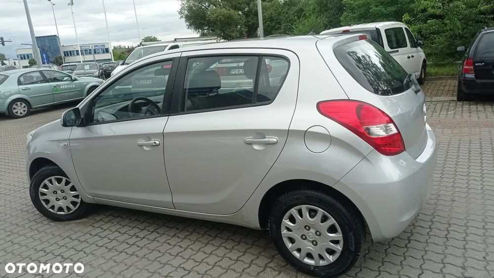 Hyundai i20 1.2 Comfort - 10