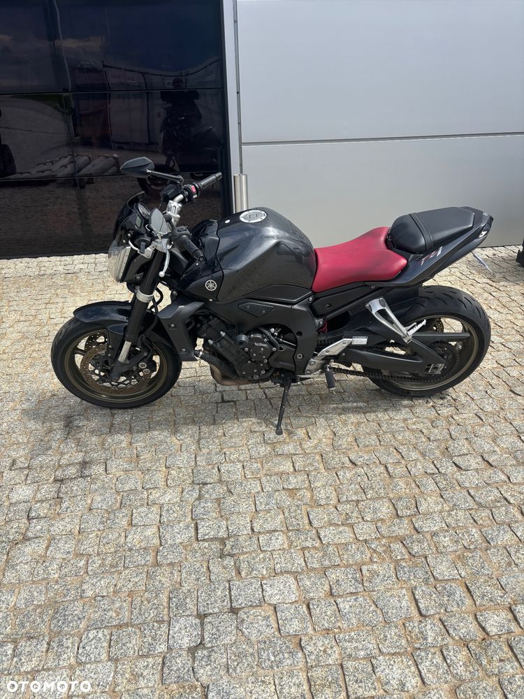 Yamaha FZ - 10