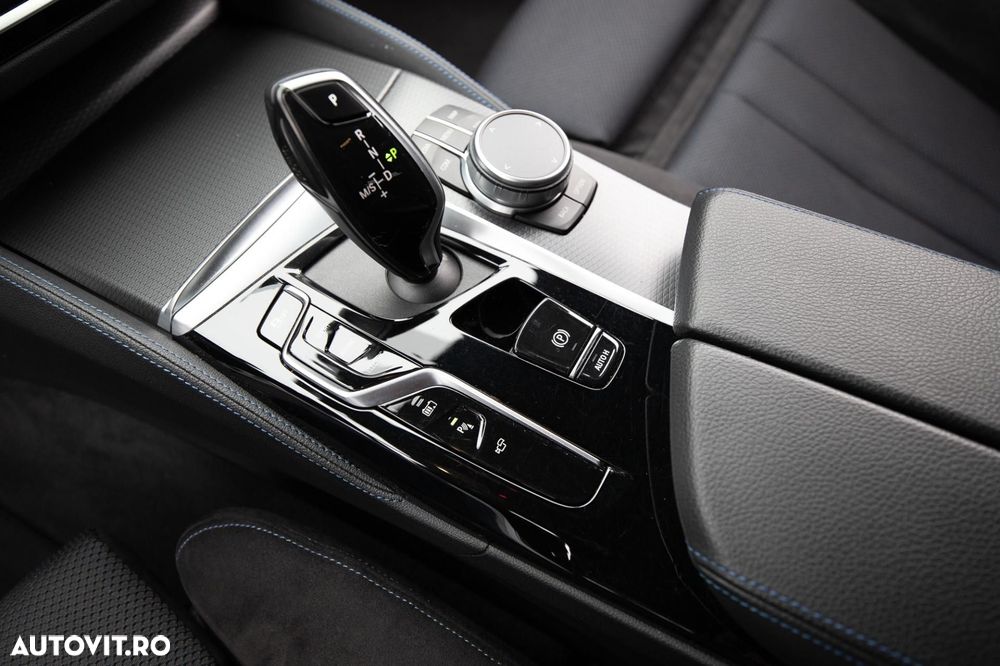 BMW Seria 5 - 25