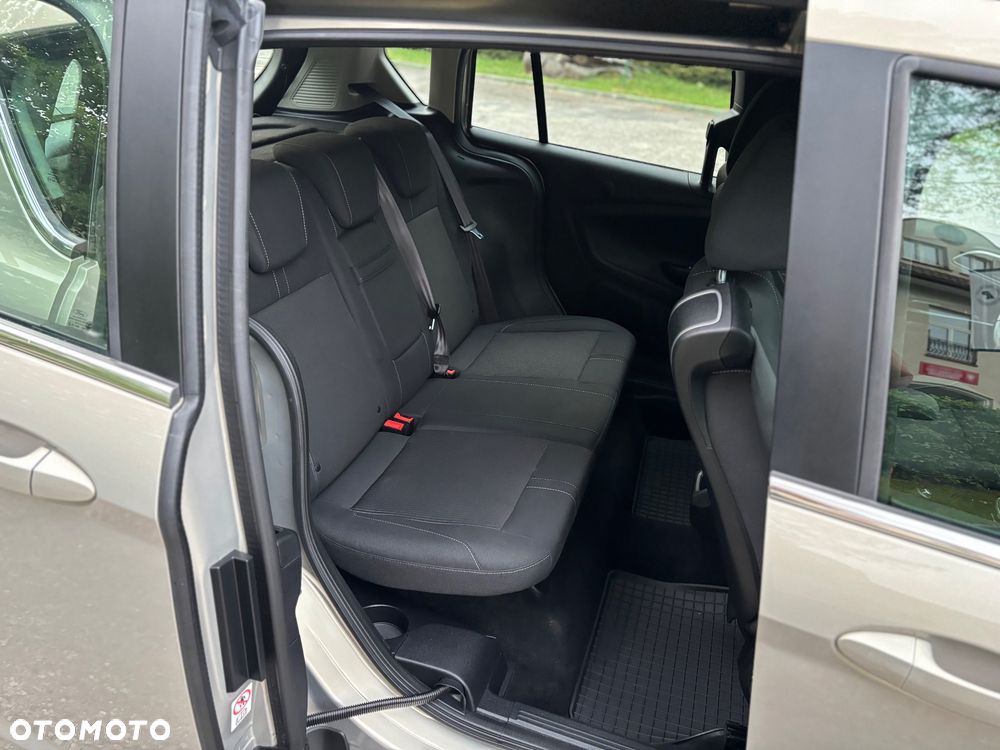 Ford B-MAX - 12