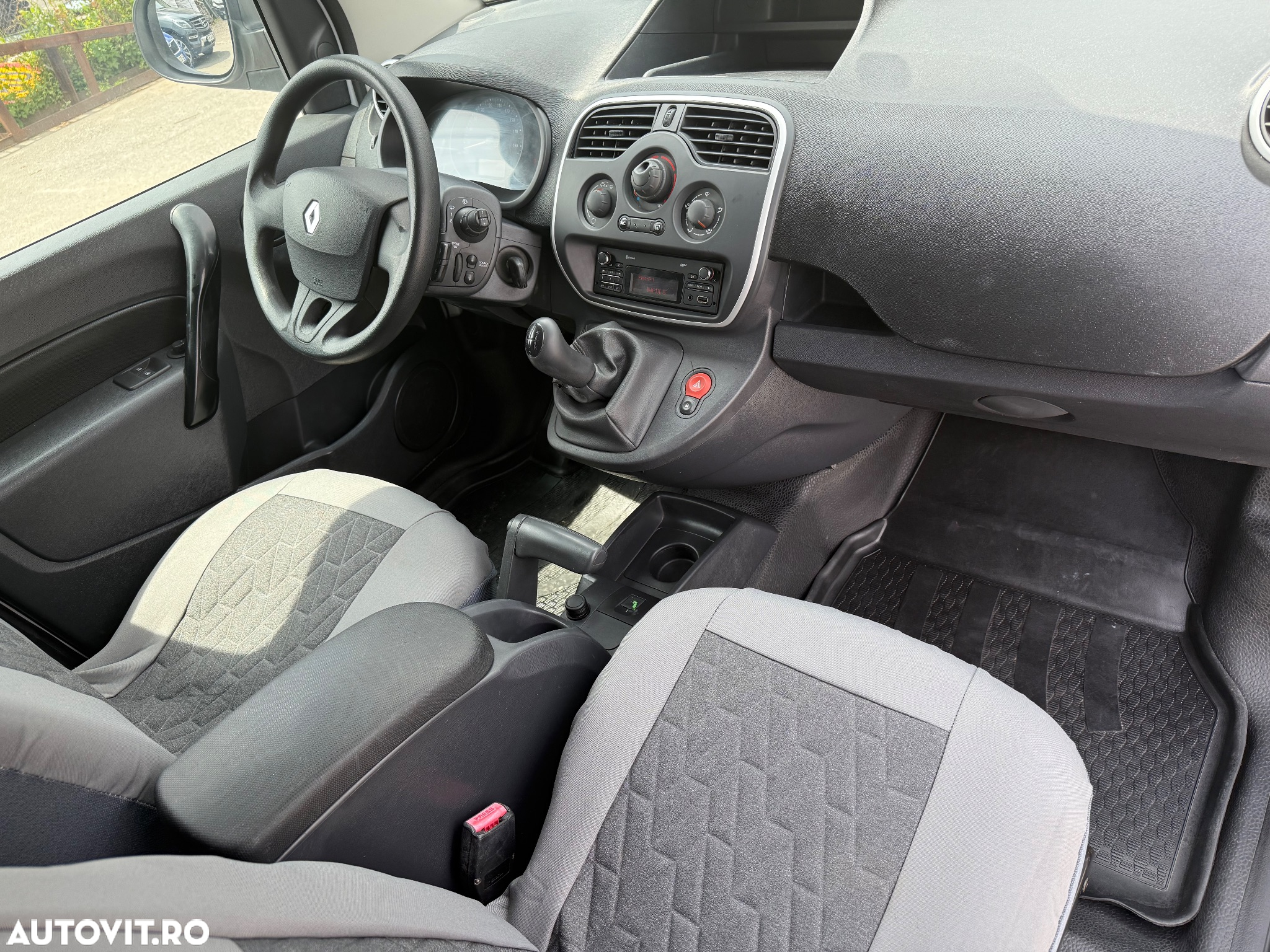 Renault Kangoo 1.5 dCI Expression - 10
