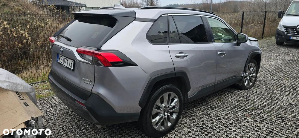 Toyota RAV4 - 7