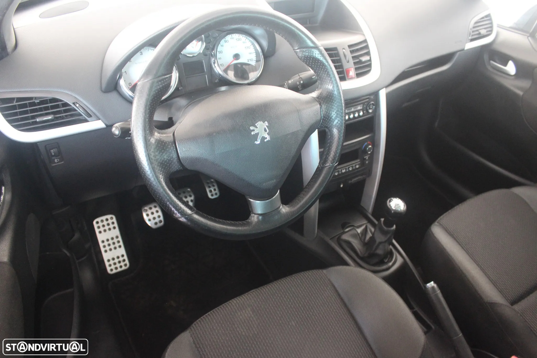 Peugeot 207 SW 1.6 HDi Sportium - 8