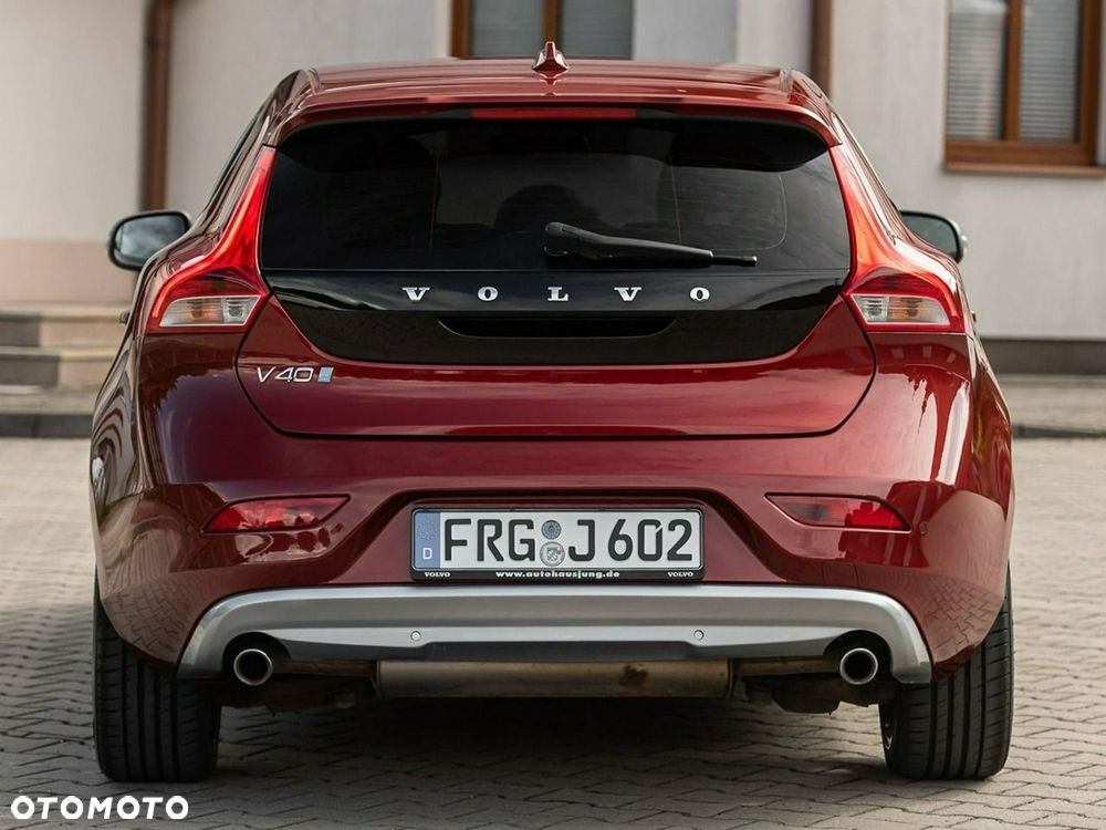 Volvo V40 D4 Kinetic - 15