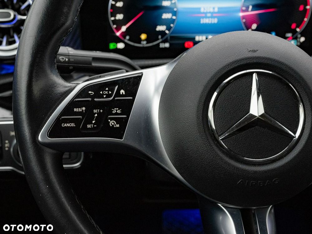 Mercedes-Benz Klasa A 200 d 8G-DCT Progressive - 13