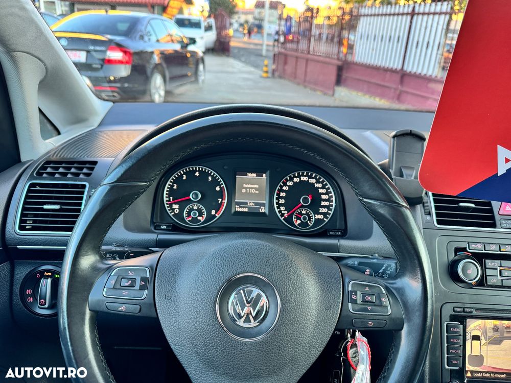Volkswagen Touran 1.4 TSI DSG Highline - 11