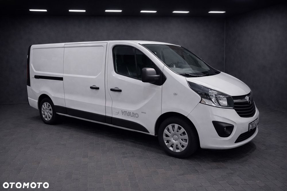 Opel Vivaro - 10