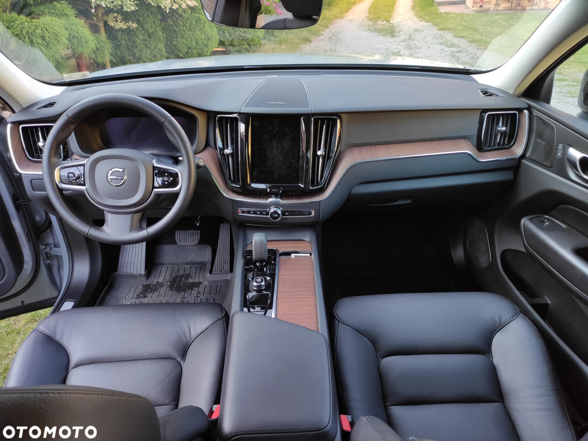 Volvo XC 60 B5 B AWD Plus Dark - 14