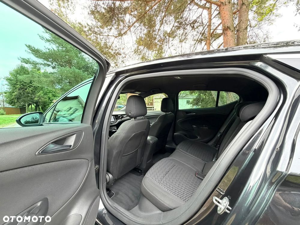 Opel Astra 1.4 Turbo Dynamic - 20
