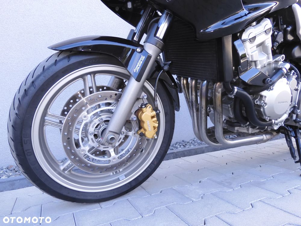 Honda CBF - 26