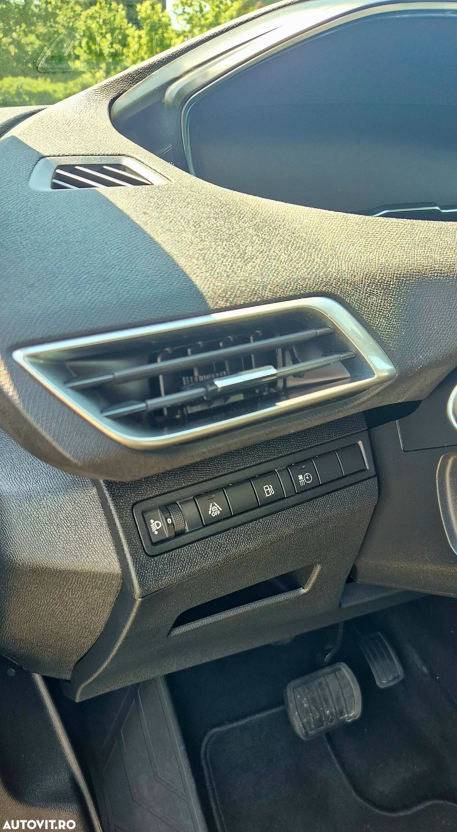 Peugeot 3008 PHEV EAT8 Allure - 10
