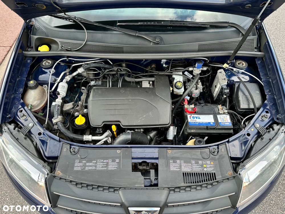 Dacia Logan 1.2 16V Laureate - 37