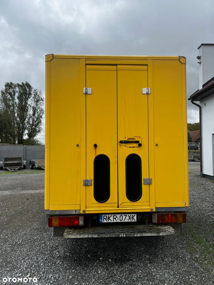 Mercedes-Benz Sprinter 308 - 3