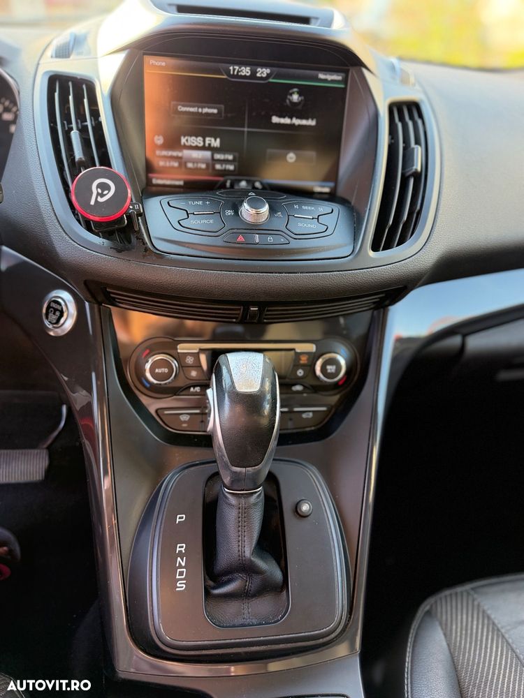 Ford Kuga 2.0 TDCi Powershift 4WD Titanium - 6