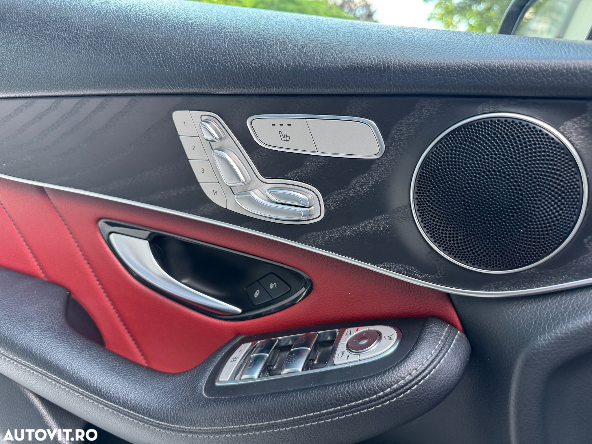 Mercedes-Benz GLC Coupe 300 4MATIC - 22