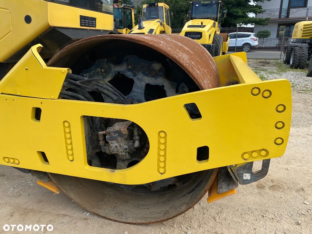 Bomag BW213DH-4, 2012 ROK, 5500 MTH, Z NIEMIEC, SUPER STAN - 22
