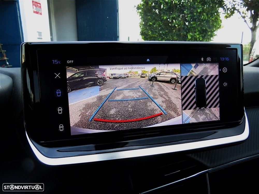 Peugeot 2008 1.2 PureTech Allure - 12