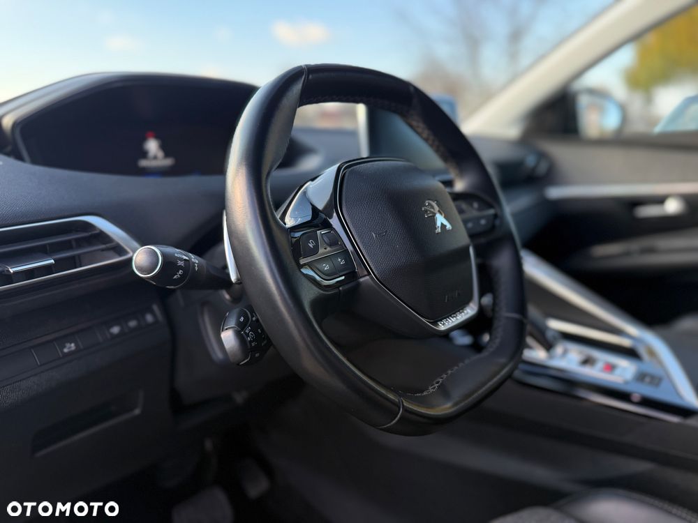 Peugeot 3008 1.6 THP Allure S&S EAT6 - 26