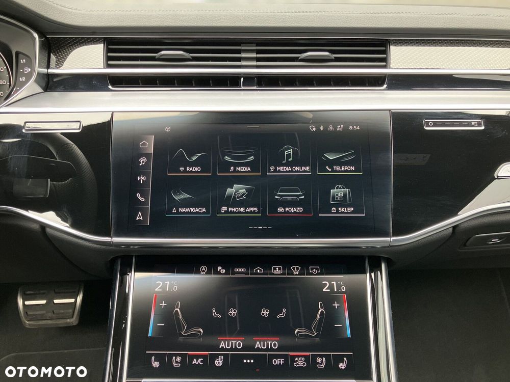Audi A8 - 24