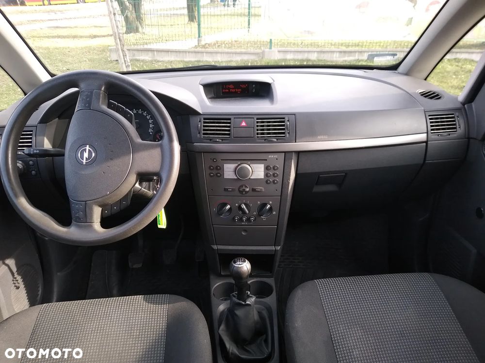 Opel Meriva 1.6 16V Cosmo - 10