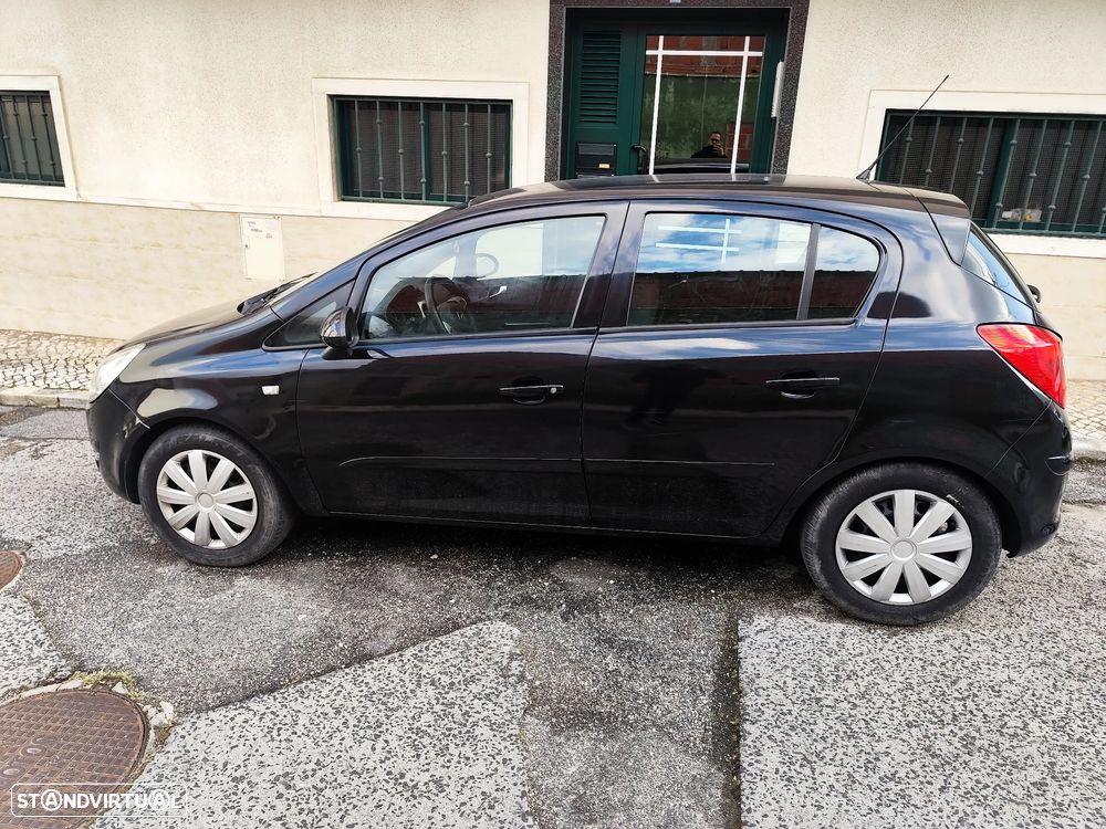 Opel Corsa 1.3 CDTI Enjoy - 2