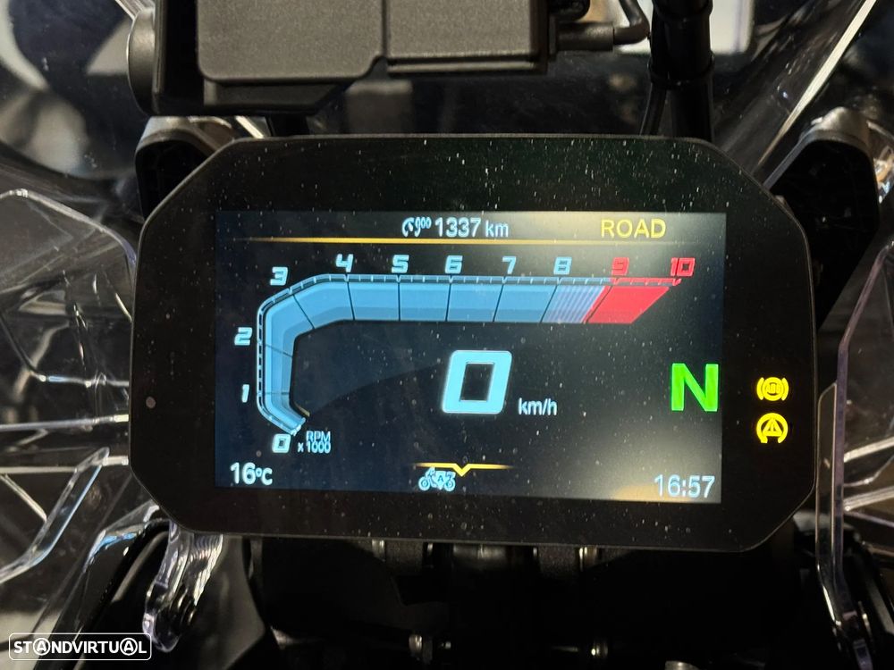 BMW R 1300 GS Adventure - 3