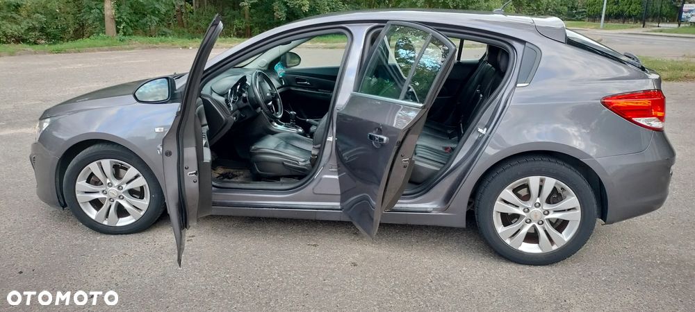 Chevrolet Cruze - 9