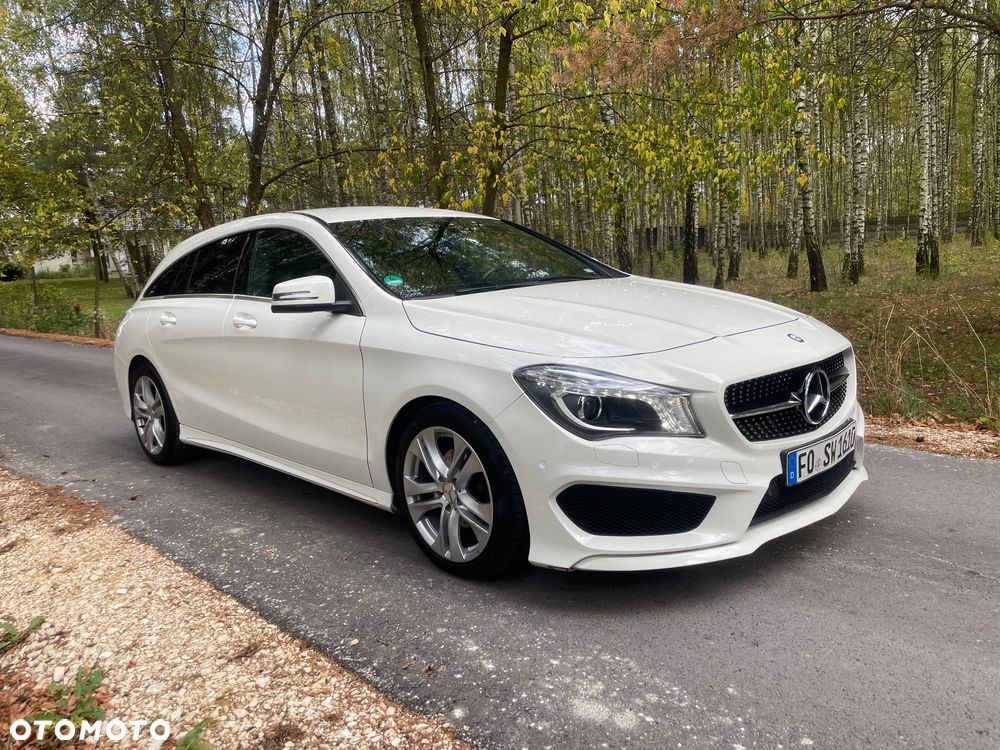 Mercedes-Benz CLA 180 7G-DCT AMG Line - 12