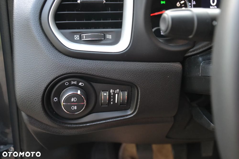 Jeep Renegade 1.6 E-TorQ Longitude FWD - 23