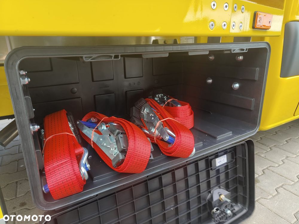 Mercedes-Benz Sprinter - 35