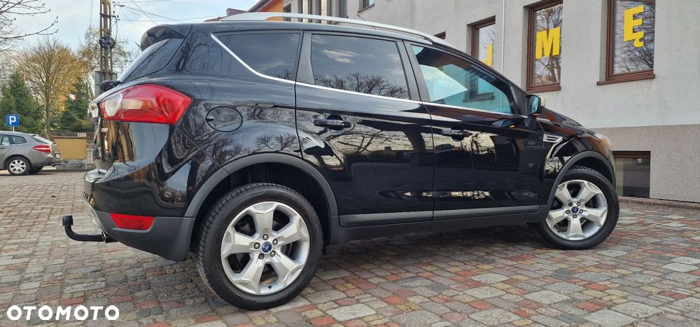 Ford Kuga 2.0 TDCi 4x4 Titanium - 34