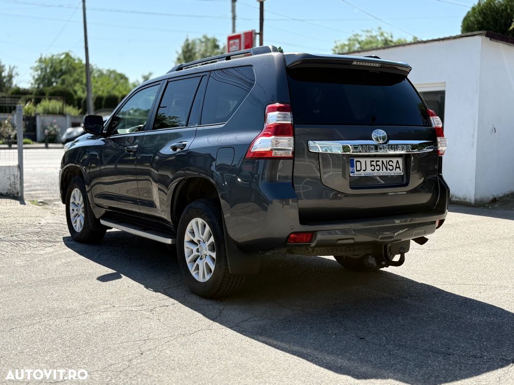 Toyota Land Cruiser 2.8l Turbo D-4D AVS Aut. Luxury - 9