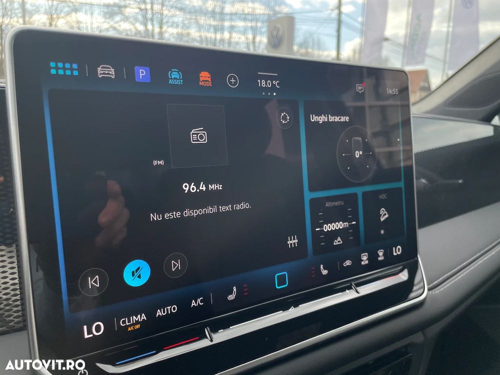 Volkswagen Tiguan - 28